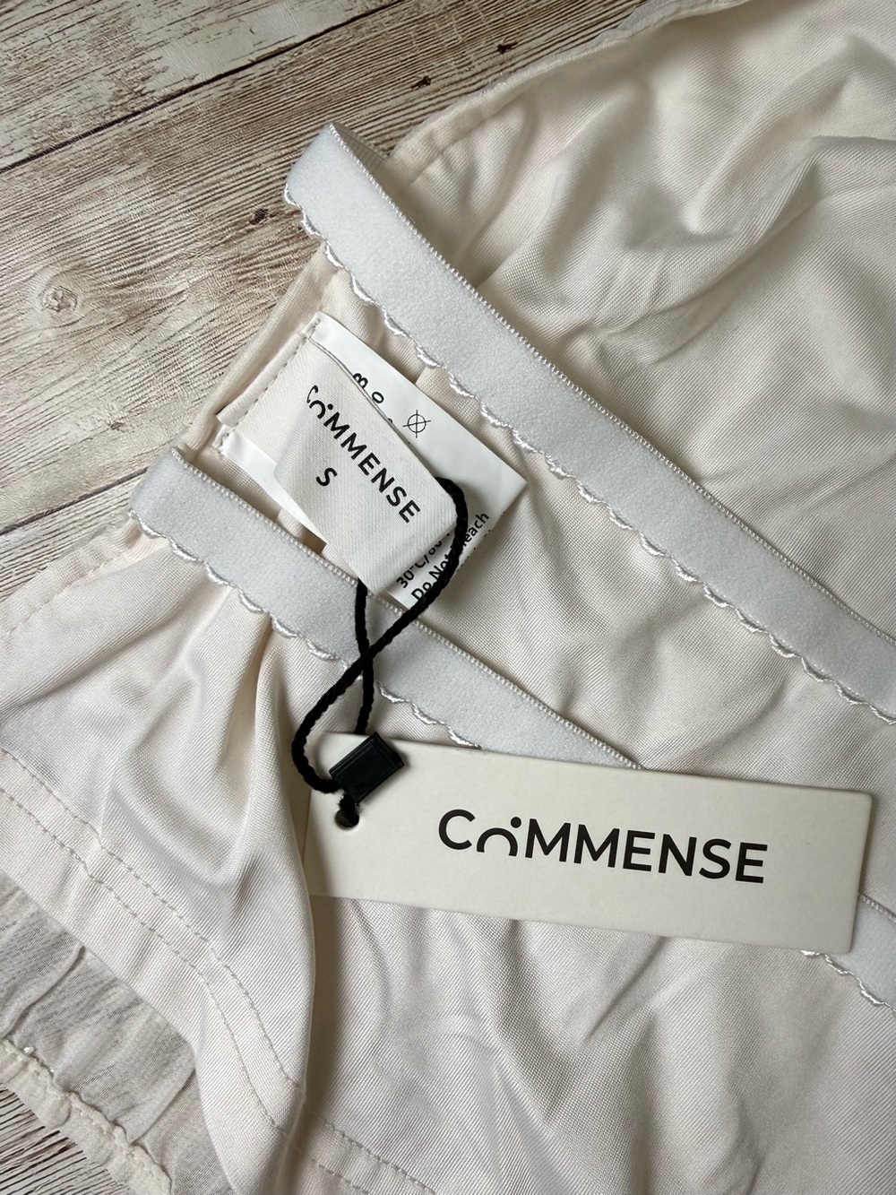 Commense Ivory Cream Set Backless Halter Crop Top and Maxi Skirt Small NWT - Picture 11 of 14